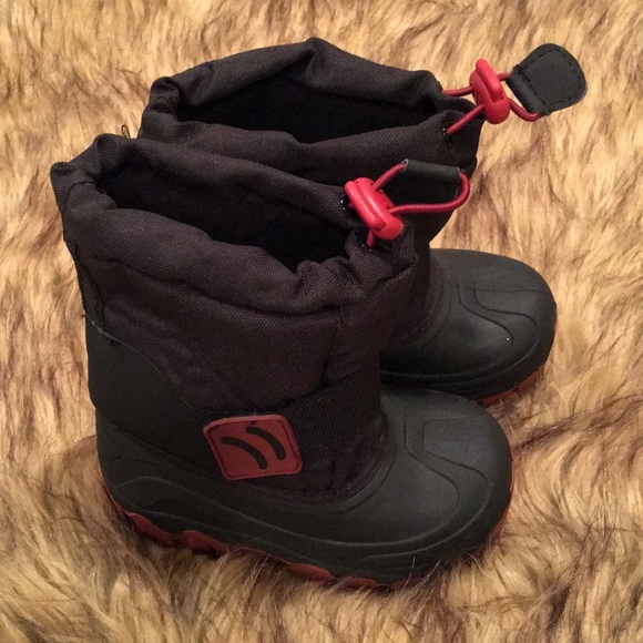 Kids All Weather Cat & Jack Boots; Size M 7/8 - Picture 2 of 8